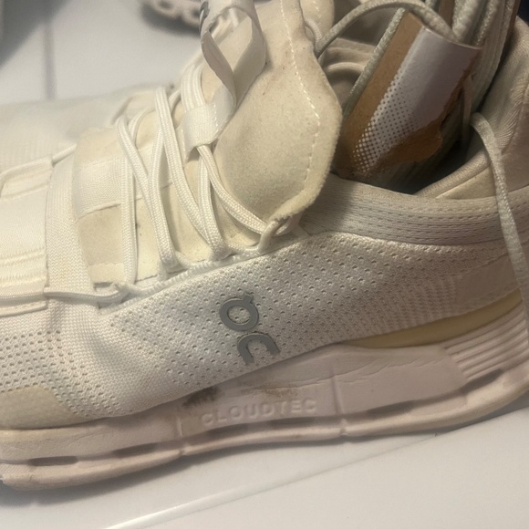 On Cloud Nova - Picture 2 of 2